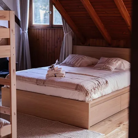 Nature In Alsace Between Stream And Vineyard Nyaraló Andlau-au-Val